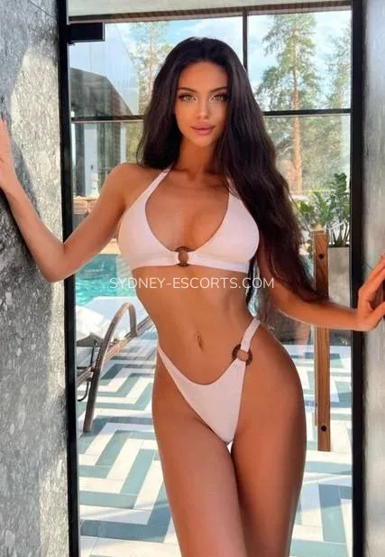 Sydney escorts Jamie — 5