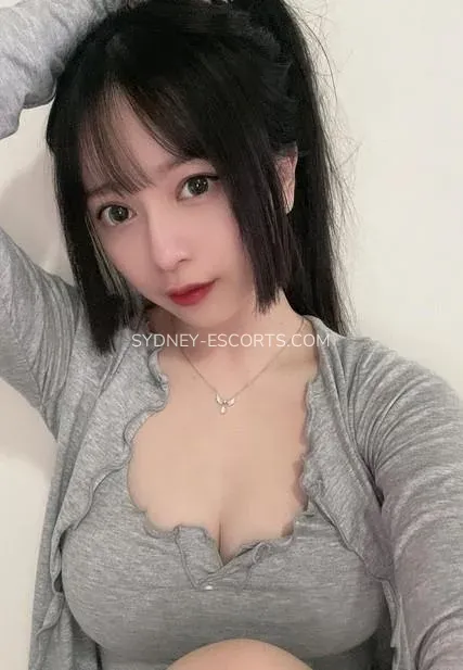 Sydney escorts Viktoria — 3