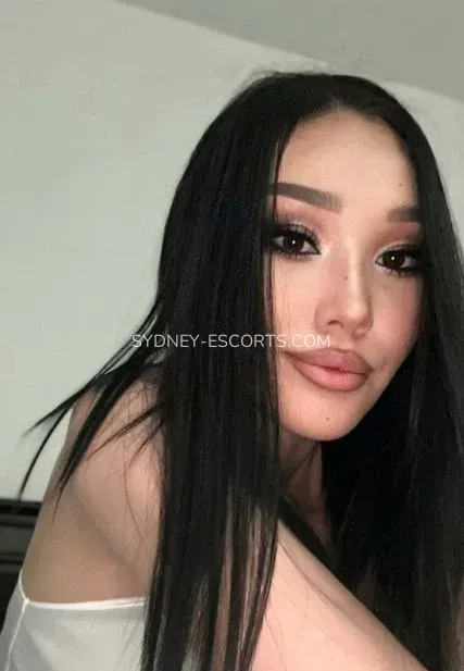 Sydney escorts Courtney — 1
