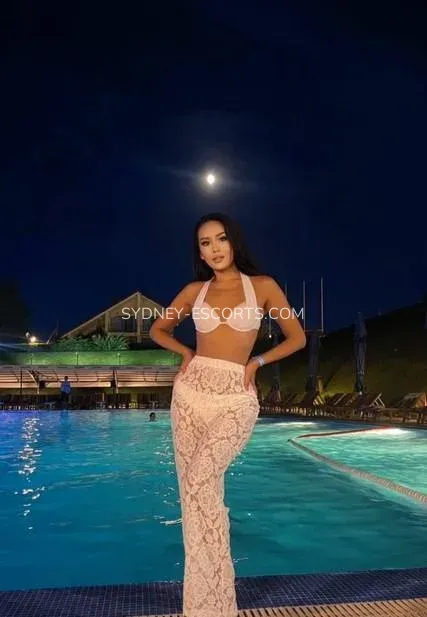 Sydney escorts Christina — 3