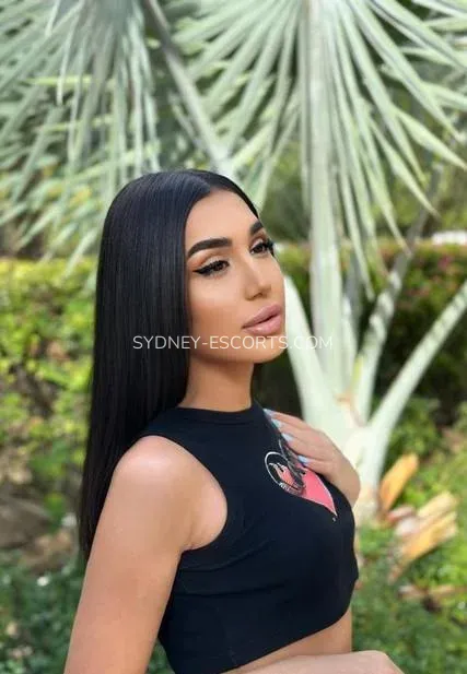 Sydney escorts Frida — 4