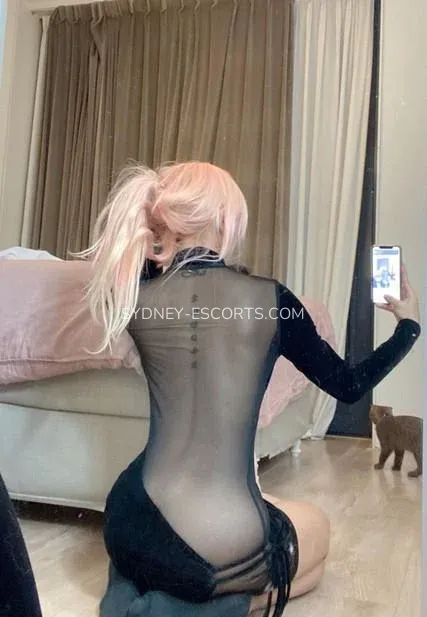 Sydney escorts Liliana — 1