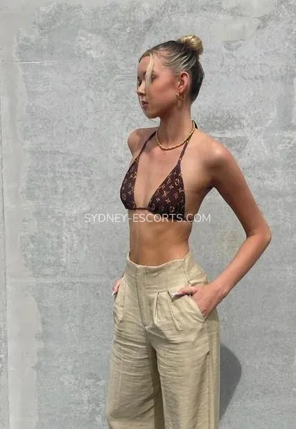 Sydney escorts Linda — 1