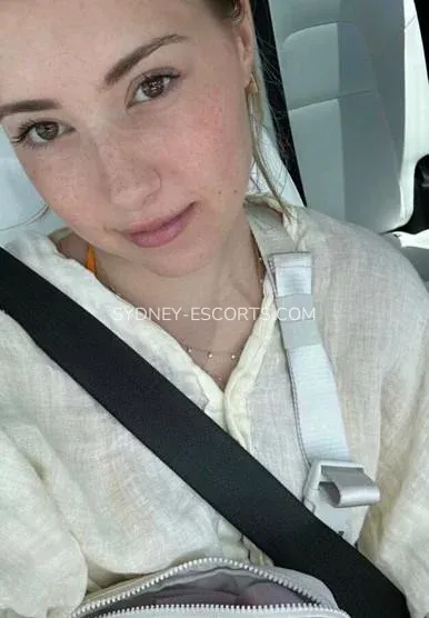 Sydney escorts Stella — 4