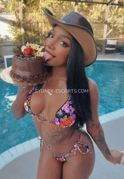 Sydney escorts Helen — 5