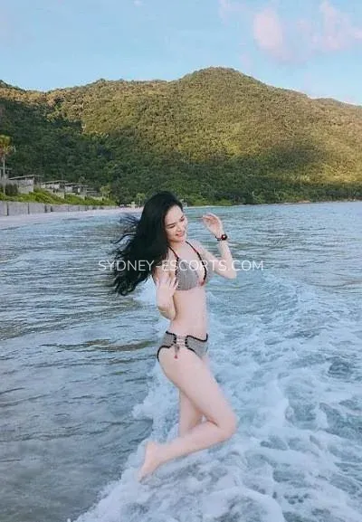 Sydney escorts Katherine — 1