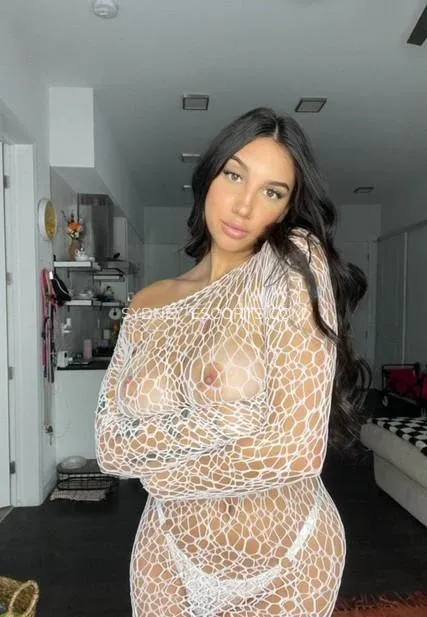 Sydney escorts Haylee — 4