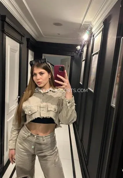 Sydney escorts Viktoria — 3