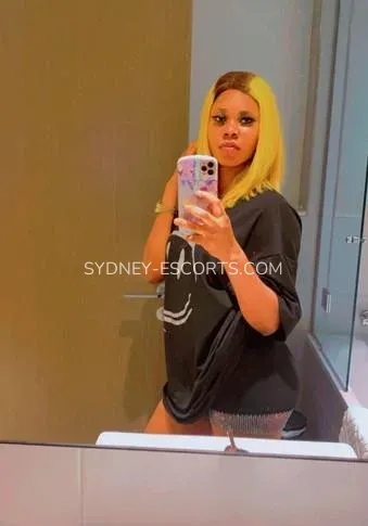 Sydney escorts Erin — 4