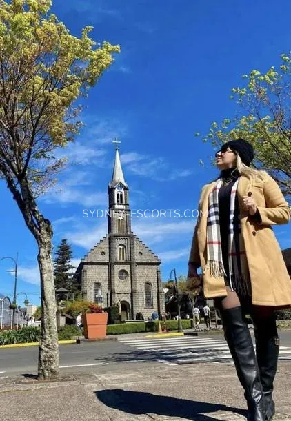 Sydney escorts Belinda — 3