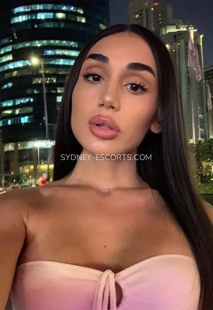 Sydney escorts Frida — 2