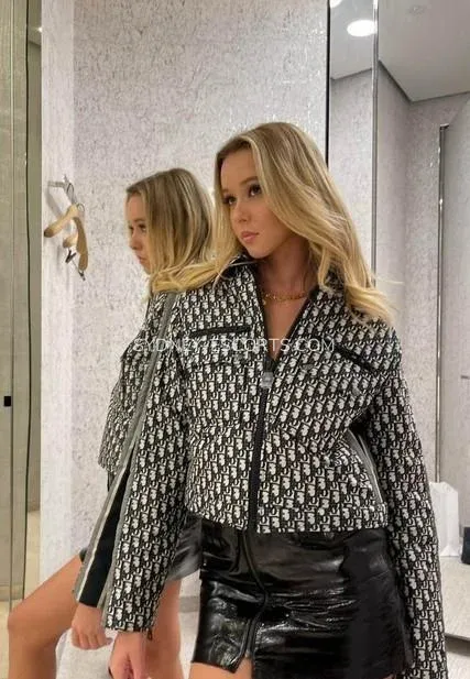 Sydney escorts Linda — 3