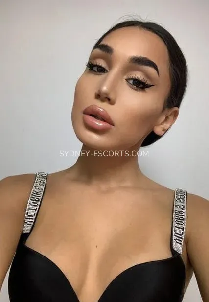 Sydney escorts Frida — 3