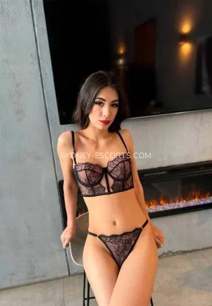 Sydney escorts Caitlin — 8