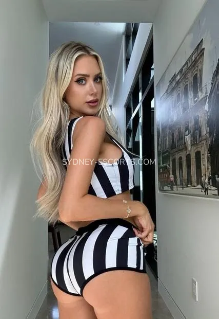 Sydney escorts Caitlyn — 2