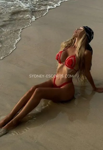 Sydney escorts Kelsey — 2