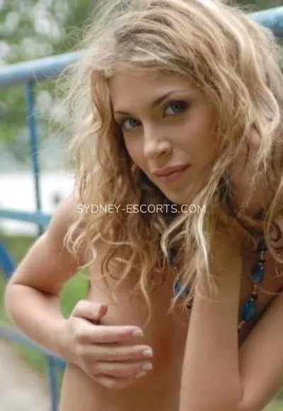 Sydney escorts Simona — 2
