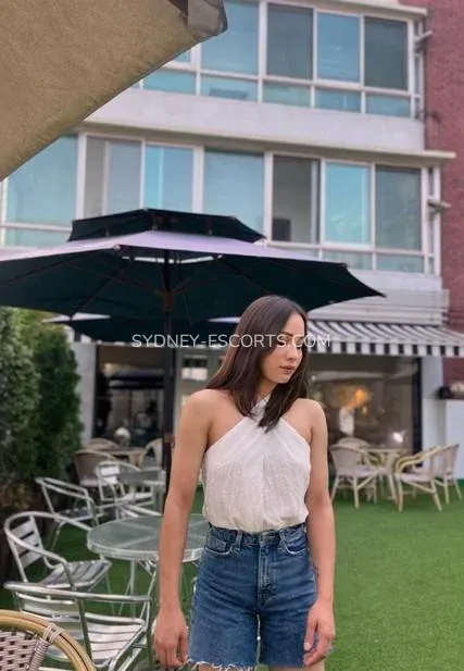 Sydney escorts Stephanie — 3