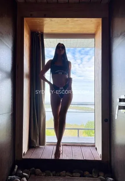 Sydney escorts Alana — 7