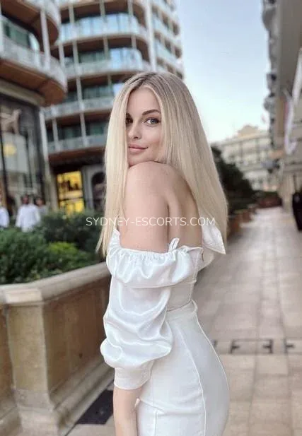Sydney escorts Cassandra — 6