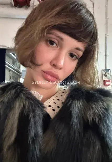 Sydney escorts Makayla — 5