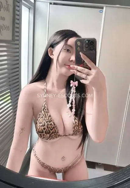 Sydney escorts Layla — 6