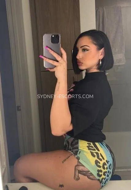 Sydney escorts Vanessa — 2