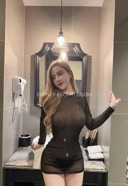 Sydney escorts Kaylee — 3