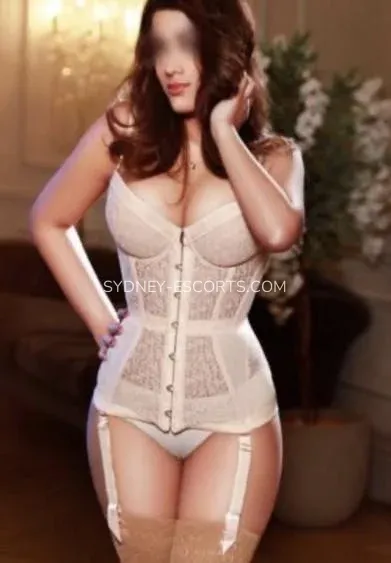 Sydney escorts Amber — 4