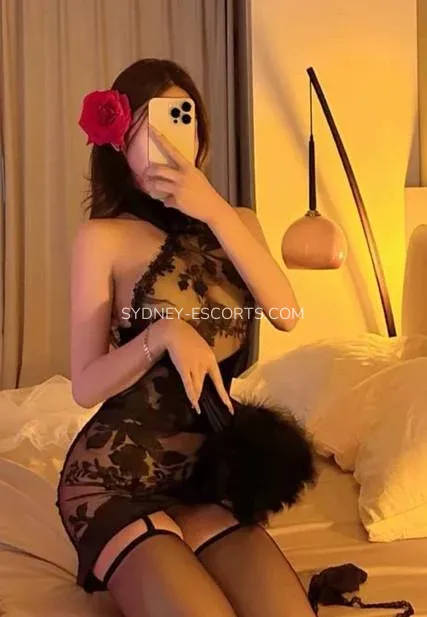 Sydney escorts Abril — 1