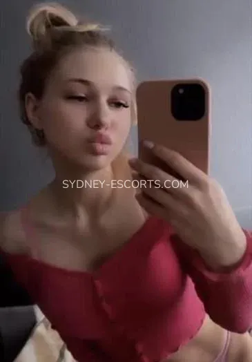 Sydney escorts Milagros — 3