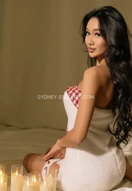 Sydney escorts Gun — 4