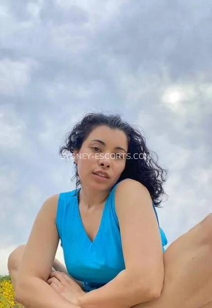 Sydney escorts Sabrina — 2