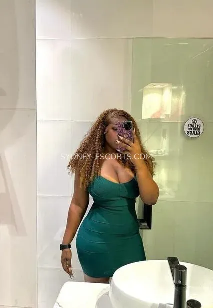 Sydney escorts Mackenzie — 1