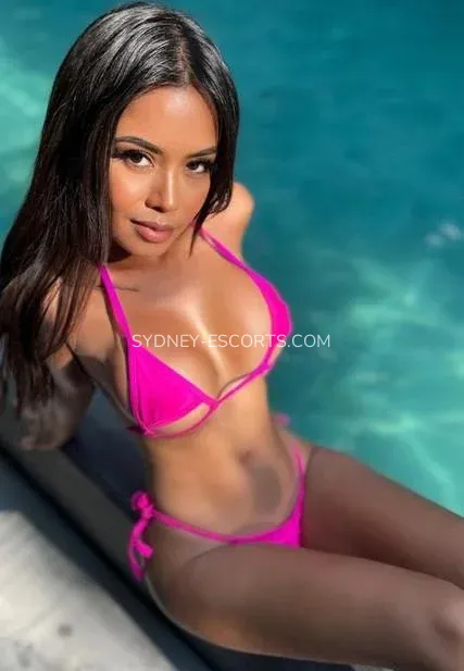 Sydney escorts Alicia — 1