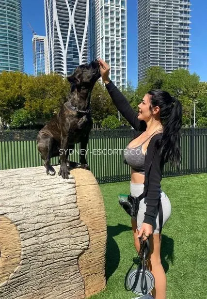 Sydney escorts Mia — 5