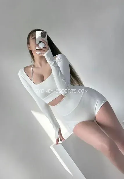 Sydney escorts Juana — 4