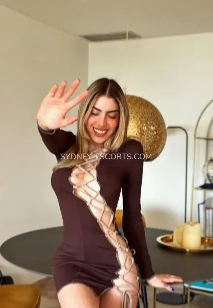 Sydney escorts Caroline — 5