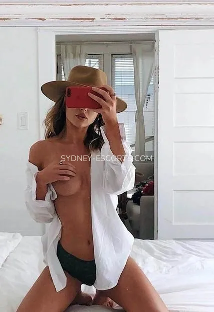 Sydney escorts Erica — 2