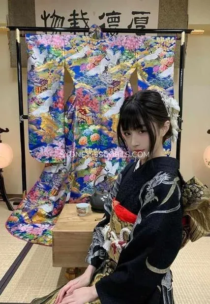 Sydney escorts Jennifer — 3