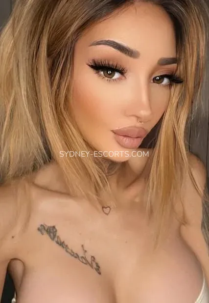 Sydney escorts Lindsay — 4