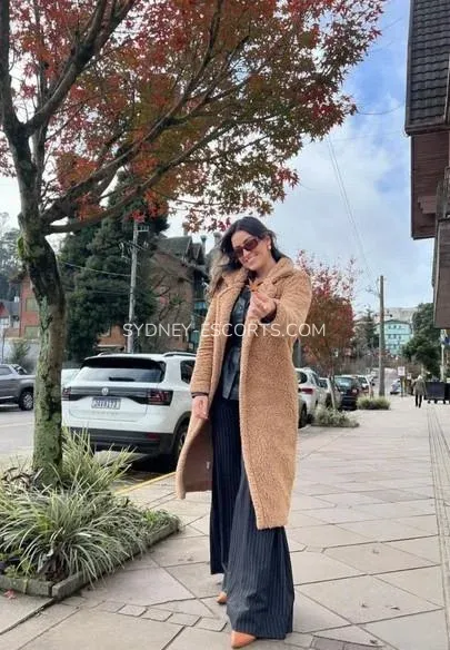 Sydney escorts Belinda — 5