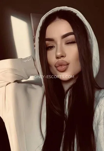 Sydney escorts Alexia — 3