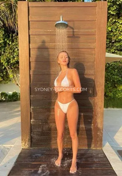 Sydney escorts Julianna — 7