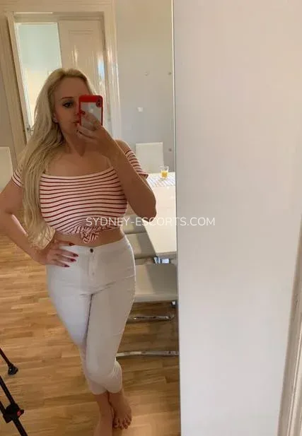 Sydney escorts Karen — 1