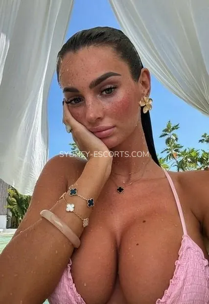 Sydney escorts Cheyenne — 2