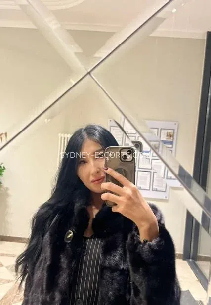 Sydney escorts Gisela — 6