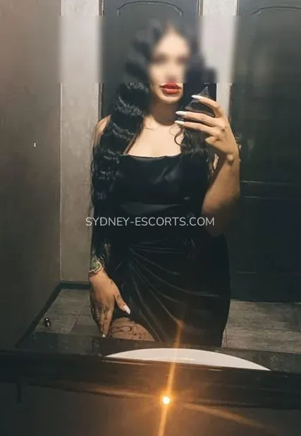 Sydney escorts Pia — 5